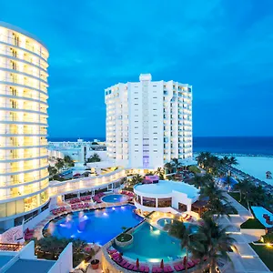 Krystal Grand Курортный комплекс Канкун