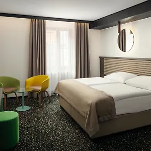hotellátogatás